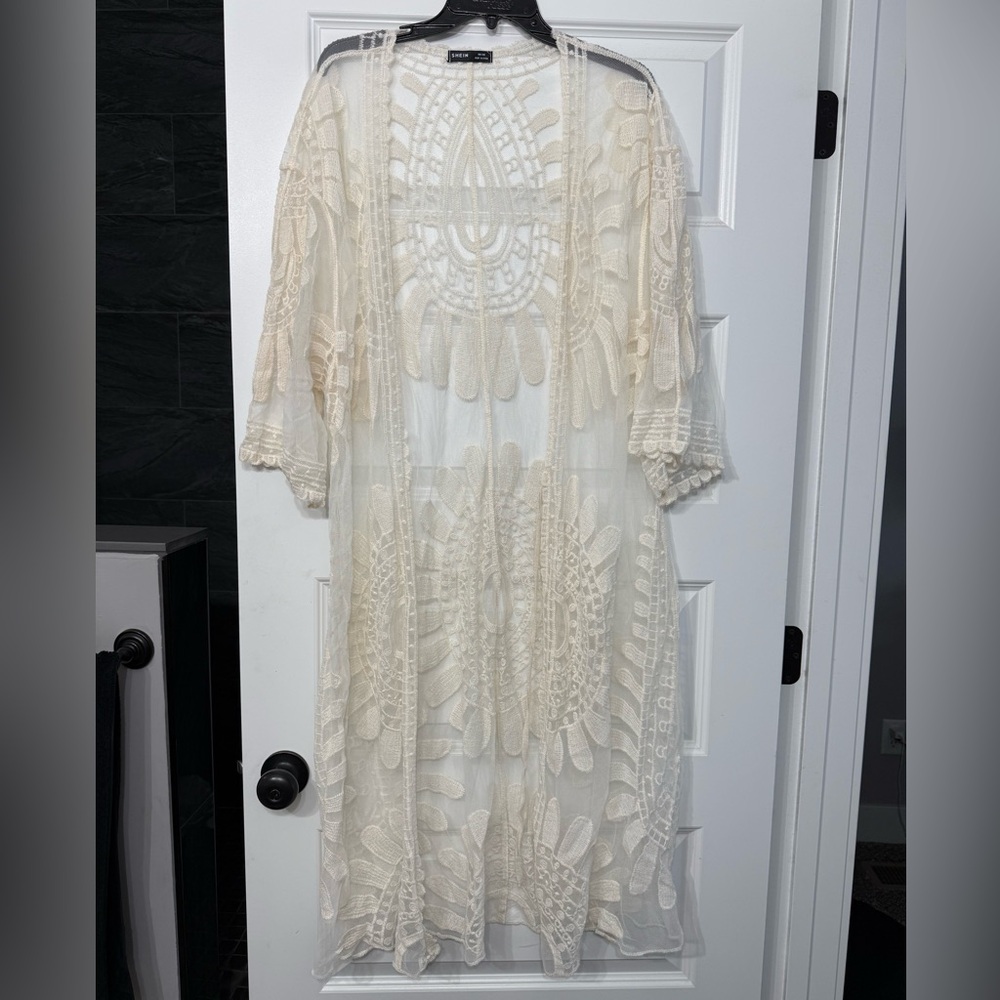 SHEIN Cream Lace Kimono